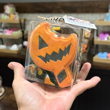Load image into Gallery viewer, Trick ‘r Treat | Bath Bomb Gift Set