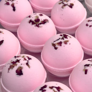 Rose Petals - Bath Bomb